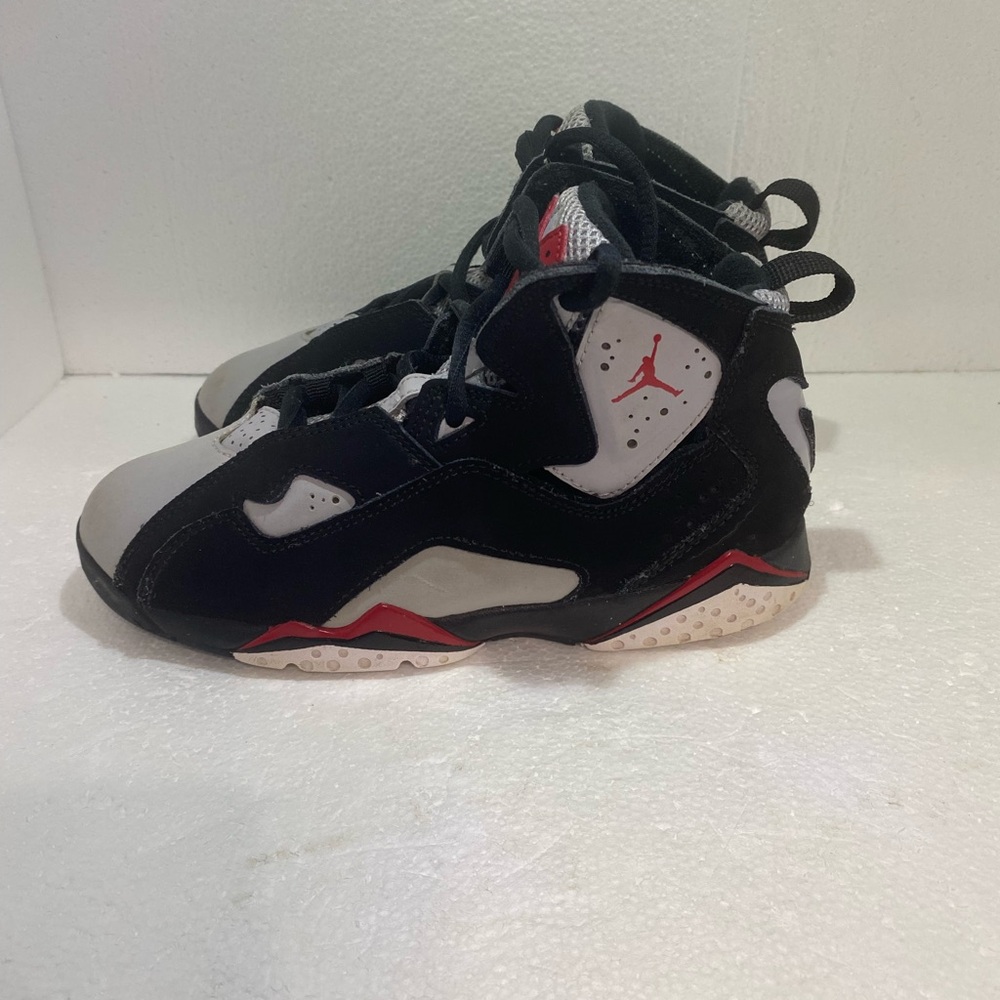 Jordan Kids Black and Red Sneakers